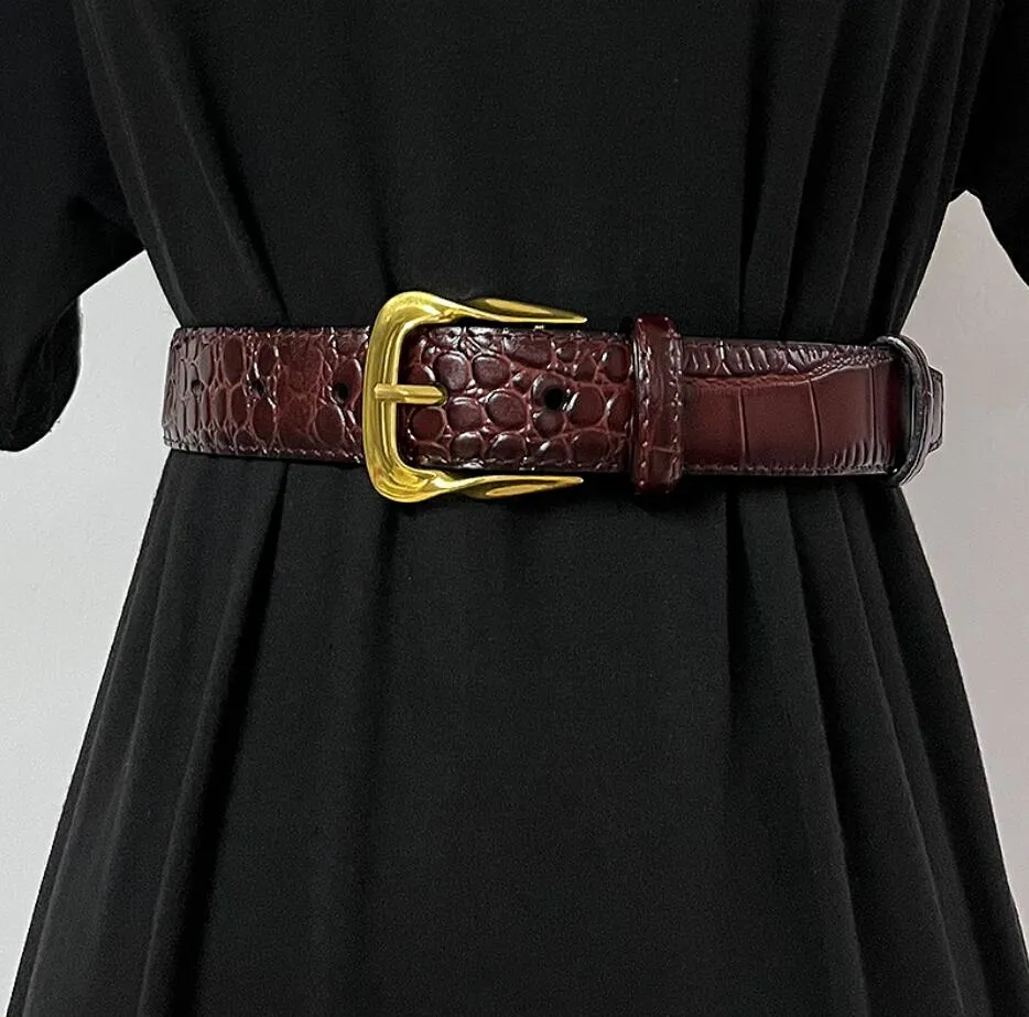 Vintage fashion women leather cowhide gilt embossed waist belt