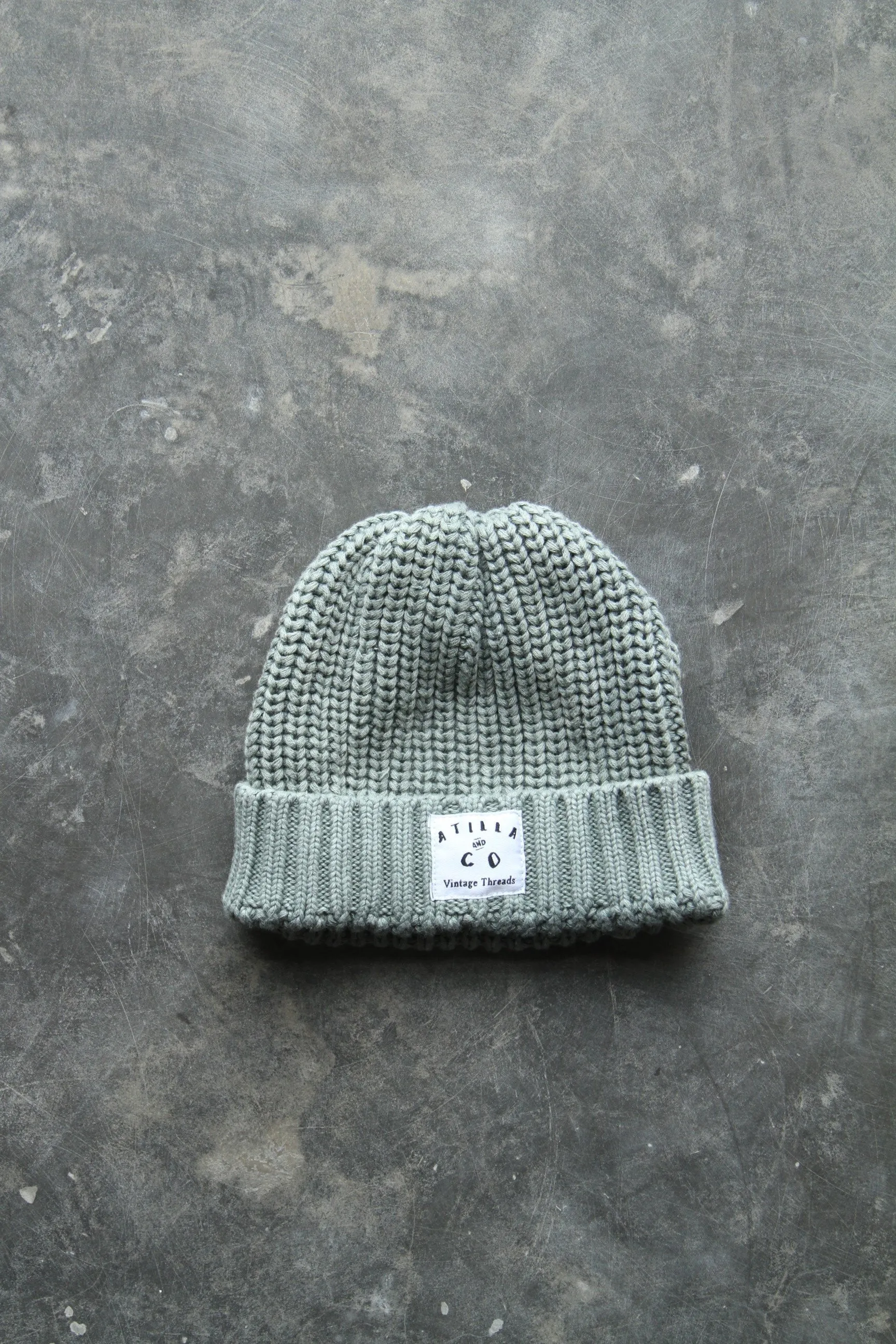 VINTAGE KNIT BEANIE